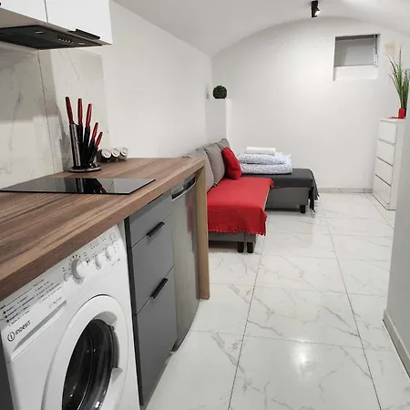 20 - Ghetto Heroes Square Apartamento